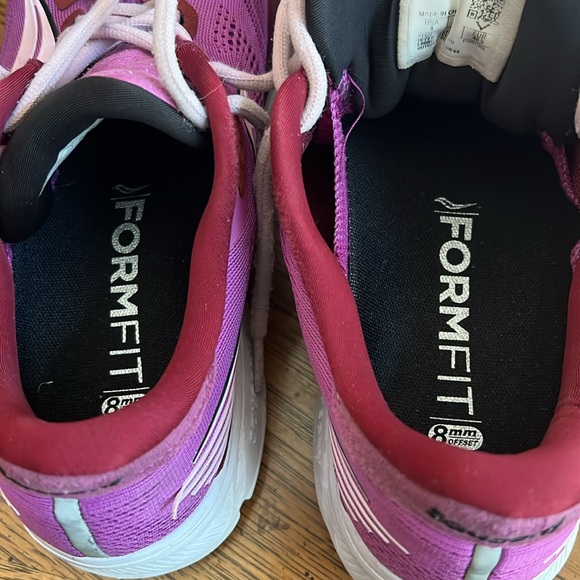Saucony In Box Ride 14 Size 9 Women’s. Medium.Color Razzle Fairytale(Magenta) - Picture 7 of 11